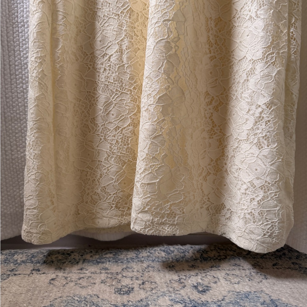 Long Sleeve V-Neck Lace Maxi Dress - Cream - Picture 7 of 7